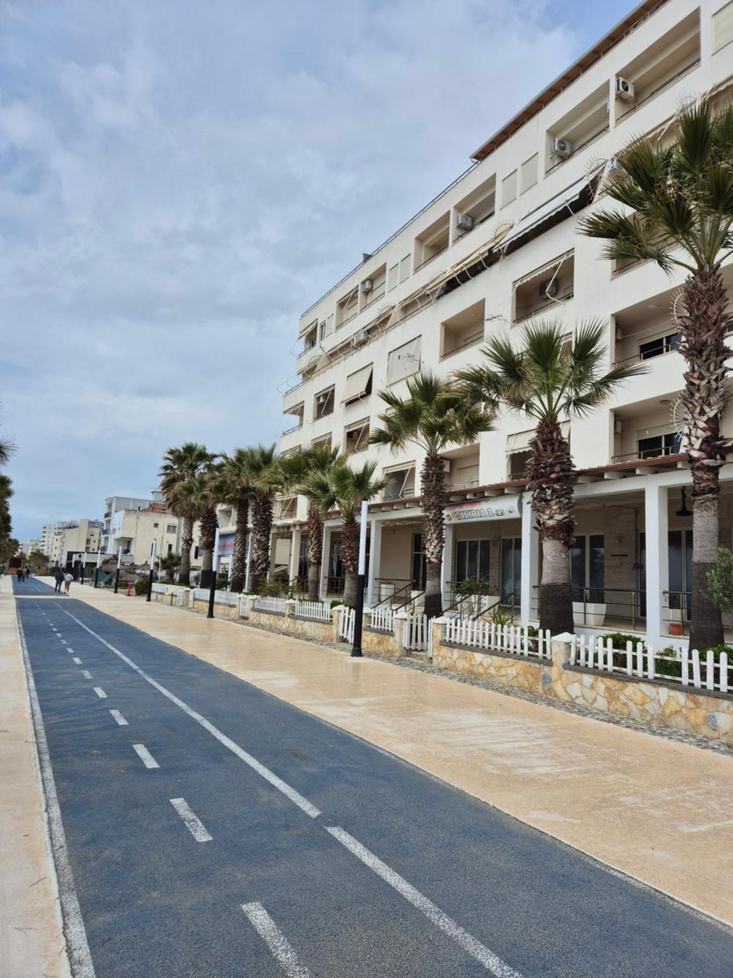 Beach Home - Durrës Exterior foto